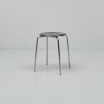 532630 Stool